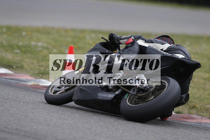 /Archiv-2025/04 13.04.2025 Get Faster Caremotion ADR/Gruppe rot/297